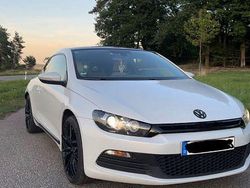 Weiß Gebraucht 2013 VW Scirocco Coupé | 12.900 € (Etwas zu teuer)