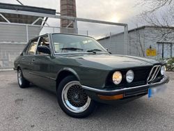 Grün Gebraucht 1980 BMW 518 Limousine | 10.390 €