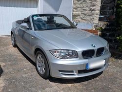 Grau Gebraucht 2011 BMW 118 Cabriolet Sport Line Cabrio | 7.300 € (Guter Preis)