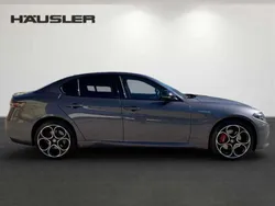Grigio vesuvio Gebraucht 2024 Alfa Romeo Giulia Veloce Limousine | 44.970 €