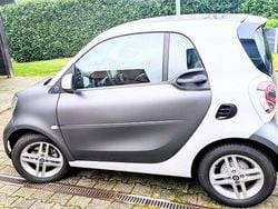 Weiß Gebraucht 2022 Smart ForTwo Coupé Exclusive Coupé | 11.350 € (Superpreis)