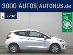 Weiß Gebraucht 2018 Ford Fiesta Trend Kleinwagen | 7.180 € (Superpreis)