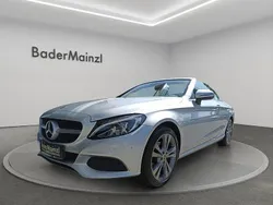 Grau Gebraucht 2017 Mercedes C200 Limousine | 30.880 €