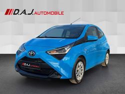 Blau Gebraucht 2018 Toyota Aygo X-play Kleinwagen | 5.980 € (Fairer Preis)