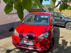 Rot Gebraucht 2016 Seat Mii CONNECT Kleinwagen | 5.700 € (Fairer Preis)