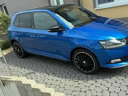 Blau Gebraucht 2018 Skoda Fabia Limousine | 11.000 € (Fairer Preis)