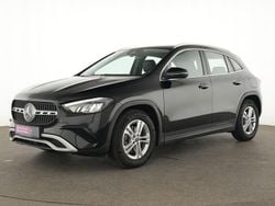 Nachtschwarz Gebraucht 2024 Mercedes GLA180 SUV | 31.924 € (Superpreis)