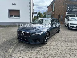 Blau Gebraucht 2020 Volvo V90 R-Design Kombi | 27.490 € (Fairer Preis)