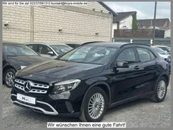 Nachtschwarz unila Gebraucht 2018 Mercedes GLA180 SUV | 19.950 € (Fairer Preis)