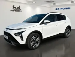 Atlas white Gebraucht 2024 Hyundai Bayon Prime SUV | 21.990 € (Fairer Preis)