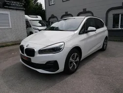 Alpinweiss 3 Gebraucht 2018 BMW 216 Active Tourer Advantage Van / Kleinbus | 14.950 € (Etwas zu teuer)