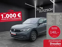 Delfingrau metallic Gebraucht 2021 VW Tiguan Life SUV | 20.850 € (Guter Preis)