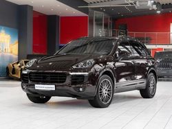 Mahagoni Gebraucht 2017 Porsche Cayenne Platinum Edition SUV | 44.980 € (Teuer)
