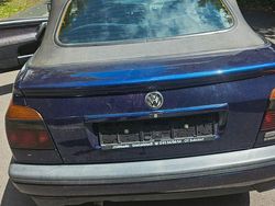 Schwarz Gebraucht 1995 VW Golf Cabriolet Conceptline Cabrio | 650 €