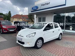 Weiß Gebraucht 2016 Mitsubishi Space Star Diamant Edition Limousine | 7.490 € (Etwas zu teuer)
