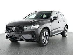Platinum grey / metallic Gebraucht 2025 Volvo XC60 Plus SUV | 50.950 € (Guter Preis)