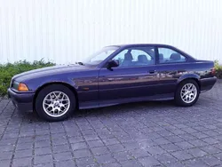 Madeiraviolett Gebraucht 1996 BMW 316 Coupé | 8.900 €