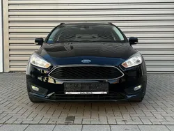 Schwarz Gebraucht 2018 Ford Focus Kombi | 8.890 € (Guter Preis)