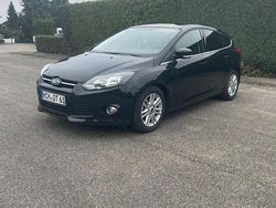 Schwarz Gebraucht 2012 Ford Focus Titanium Limousine | 8.400 € (Etwas zu teuer)