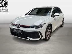 Weiß Neu 2025 VW Golf VIII GTI Limousine | 45.987 € (Fairer Preis)