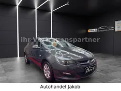 Grau Gebraucht 2015 Opel Astra Selection Limousine | 6.999 € (Guter Preis)