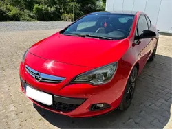 Rot Gebraucht 2017 Opel Astra GTC OPC Coupé | 8.990 € (Etwas zu teuer)