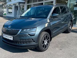 Grau Gebraucht 2020 Skoda Karoq Ambition SUV | 19.990 € (Guter Preis)