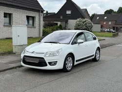 Weiß Gebraucht 2009 Citroën C4 Tendance Limousine | 3.990 € (Teuer)