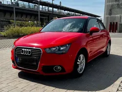 Rot Gebraucht 2012 Audi A1 Attraction Kleinwagen | 4.800 € (Guter Preis)