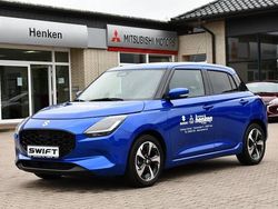 Blau Gebraucht 2024 Suzuki Swift Comfort+ Kleinwagen | 20.990 € (Teuer)