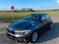 Grau Gebraucht 2018 BMW 118 M Sport Kleinwagen | 15.500 € (Superpreis)