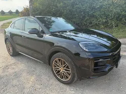 Schwarz Gebraucht 2024 Porsche Cayenne SUV | 129.900 €