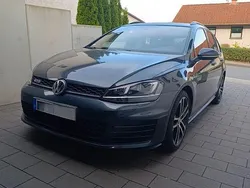 Grau Gebraucht 2015 VW Golf VII GTD Kombi | 14.100 € (Etwas zu teuer)