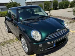 Grün Gebraucht 2005 Mini Cooper Kleinwagen | 2.650 € (Fairer Preis)