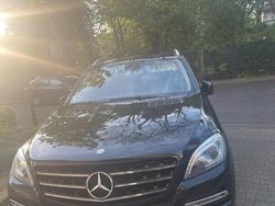 Schwarz Gebraucht 2014 Mercedes ML350 SUV | 15.000 € (Fairer Preis)