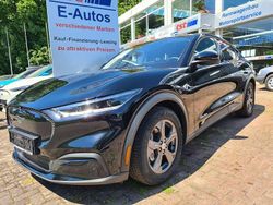 Absolute black Gebraucht 2022 Ford Mustang Mach-E Extended Range SUV | 37.500 € (Guter Preis)