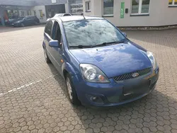 Blau Gebraucht 2006 Ford Fiesta Kleinwagen | 1.800 € (Fairer Preis)