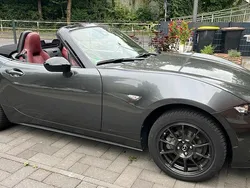 Grau Gebraucht 2020 Mazda MX5 Cabrio | 21.900 € (Fairer Preis)