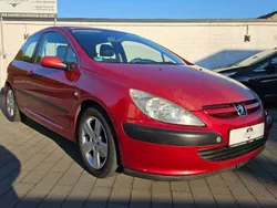 Rot Gebraucht 2002 Peugeot 307 Limousine | 1.400 € (Fairer Preis)