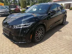 Iridiumschwarz metallic Gebraucht 2022 Ford Mustang Mach-E GT SUV | 42.999 € (Superpreis)
