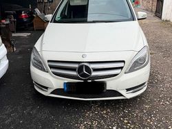 Silber Gebraucht 2013 Mercedes B180 Van / Kleinbus | 7.490 € (Fairer Preis)