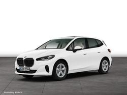 Gebraucht 2024 BMW 218 Active Tourer Luxury Line Van / Kleinbus | 33.521 € (Etwas zu teuer)