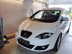 Weiß Gebraucht 2014 Seat Altea XL Copa Van / Kleinbus | 6.990 € (Etwas zu teuer)