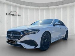 Weiß Gebraucht 2024 Mercedes E220 AMG Limousine | 60.880 €