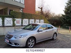 Silber Gebraucht 2012 Honda Accord Executive Limousine | 11.999 € (Fairer Preis)
