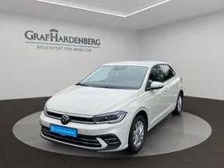 Grau Gebraucht 2024 VW Polo Style Limousine | 20.460 € (Fairer Preis)