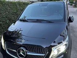 Schwarz Gebraucht 2021 Mercedes V220 Avantgarde Van / Kleinbus | 44.900 € (Fairer Preis)