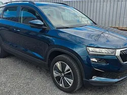 Blau Gebraucht 2022 Skoda Karoq Ambition SUV | 24.990 € (Guter Preis)