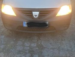 Silber Gebraucht 2010 Dacia Logan Kombi | 1.900 € (Guter Preis)