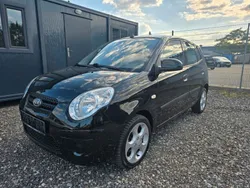 Schwarz Gebraucht 2011 Kia Picanto 2 Kleinwagen | 4.700 € (Teuer)